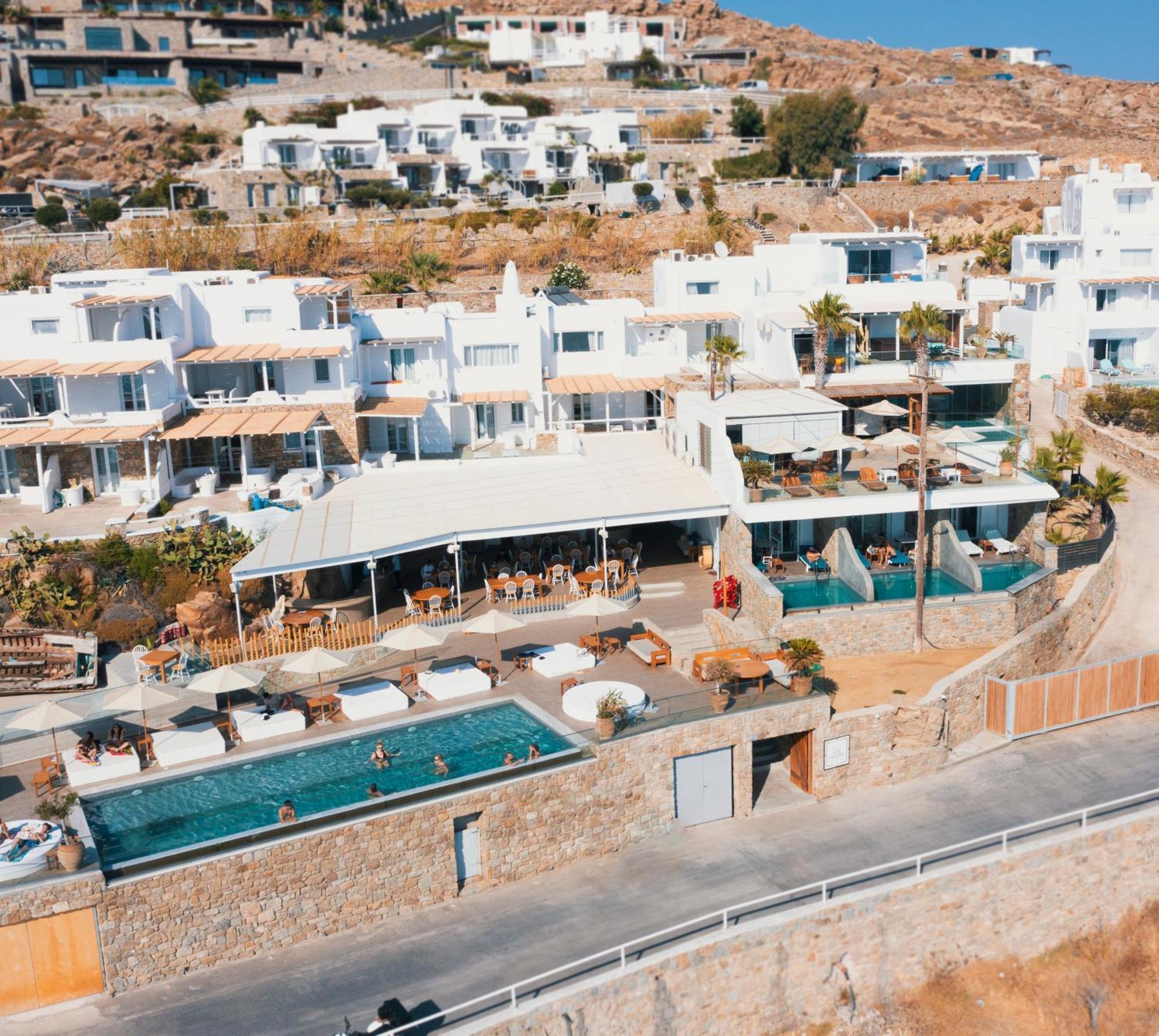 Hotel New Paradise